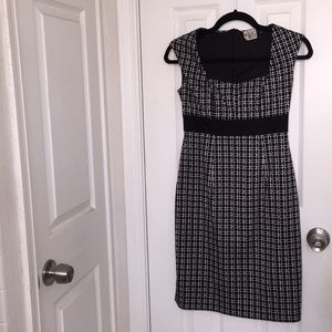 WHBM Geometric Pattern White and Black Dress